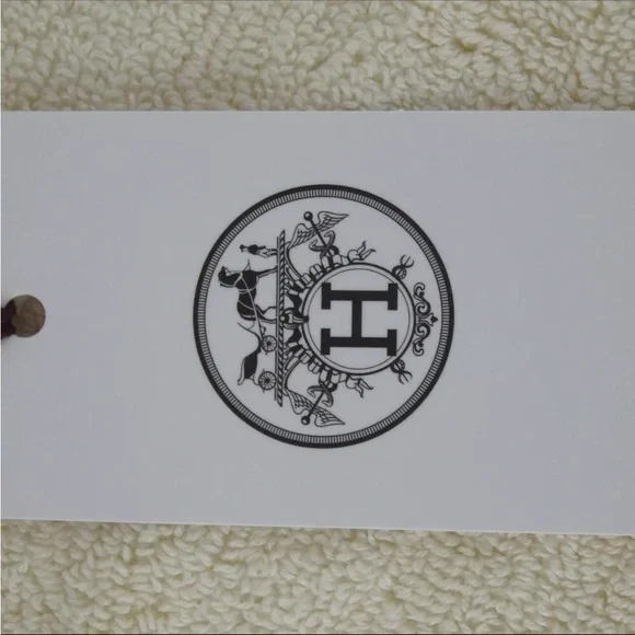 HERMES Stairs Towel NWT - Picture 5 of 9